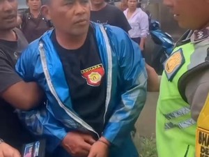 Parah, Polisi di Tabanan Jambret Kalung Pedagang lalu Ditangkap Massa