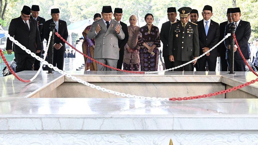 Presiden Prabowo Subianto memimpin upacara peringatan Hari Kesaktian Pancasila 2025 di Monumen Pancasila Sakti, Lubang Buaya, Jakarta, pada Rabu (1/10/2025). (Dok. Biro Pers Sekretariat Presiden/Kris))