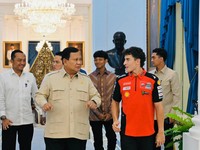 Potret Marc Marquez Curhat ke Prabowo: 