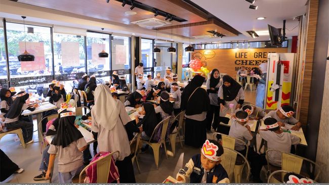 Outing Seru Penuh Makna di Pojok Literasi Kak Rara