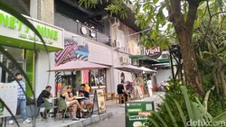 Video Blok M Oh...Blok M, Kenapa Kamu Kerap Dikunjungi Gen Z?