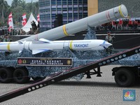Penampakan Drone-Drone TNI Penuhi Monas