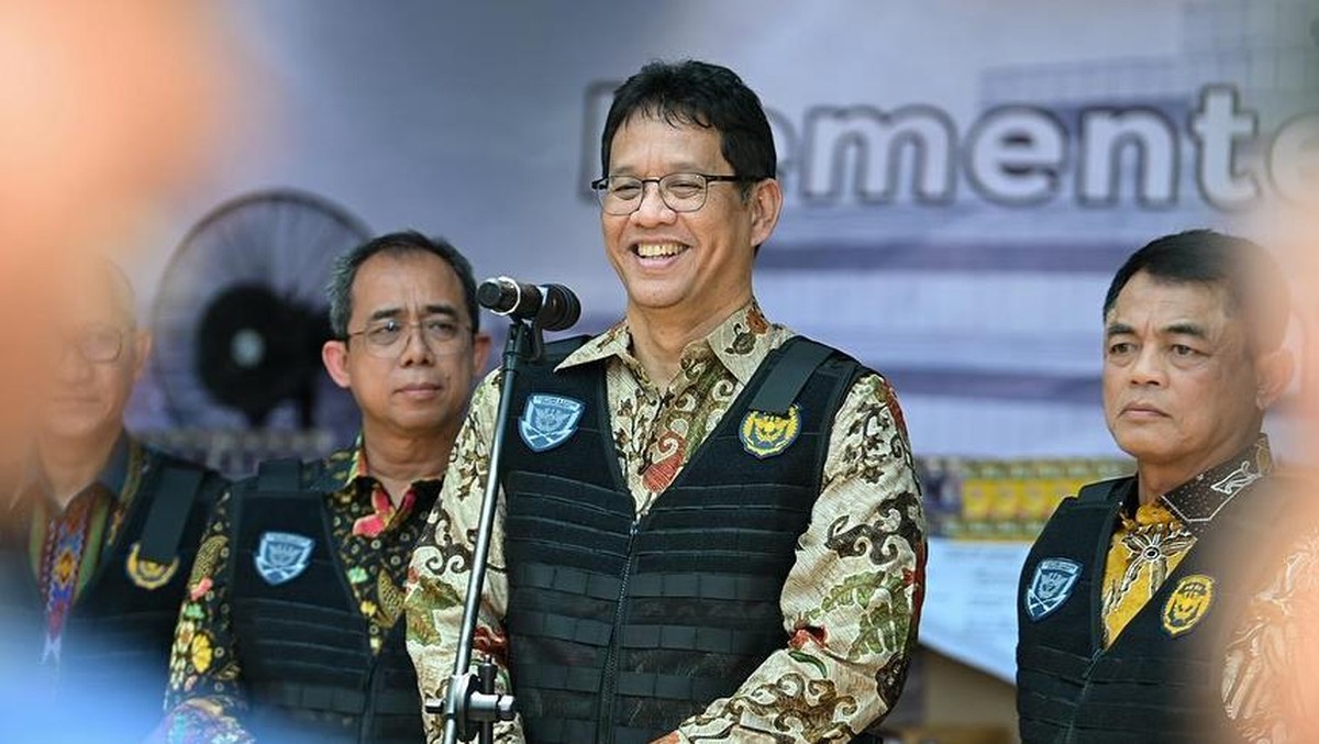 Purbaya Janji Sikat Cukong Rokok Ilegal dan Oknum Bea Cukai Nakal
