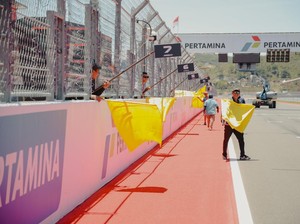 Petugas Marshal Ikuti Sesi Simulasi Jelang MotoGP Mandalika 2025