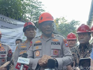 Kapolda Jatim Tekankan Hal Ini Saat Tinjau Evakuasi Ponpes Al Khoziny