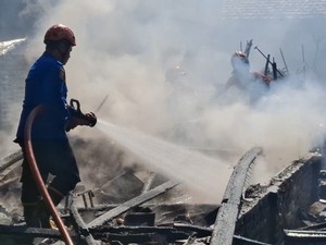 Rumah Warga Tulungagung Ludes Terbakar gegara Lupa Matikan Kompor