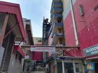 Penampakan Glodok Plaza Usai Terbakar Dahsyat, Riuh Suara 