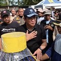 Menteri LH: Sungai Ciliwung Menghadapi Tantangan Pencemaran yang Berat