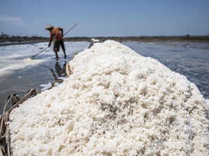 Kenapa Air Laut Asin? Penyebabnya karena Ini