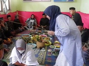 Terbukti Selingkuh, 2 Warga Bengkulu Dicambuk 100 Kali dan Denda Rp 30 Juta