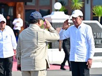 Mendadak Jokowi-Prabowo Bertemu Rahasia, Bicara 4 Mata 2 Jam