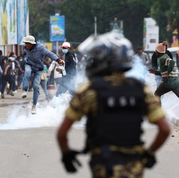 Chaos Demo Gen Z, Presiden Ogah Mundur-Bendera One Piece Berkibar