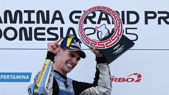 Fermin Aldeguer Bikin Kejutan! Rookie Spanyol Juara di Mandalika