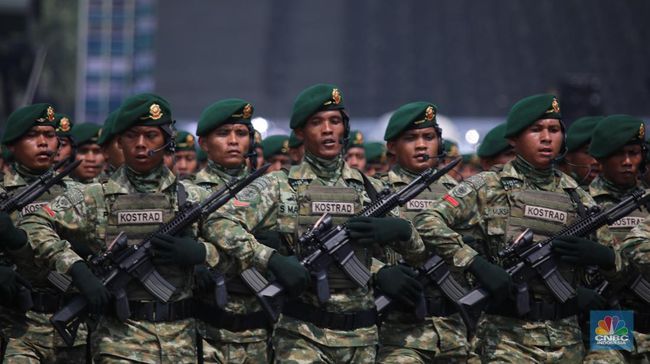 HUT Ke-80 TNI, Ini Potret Prajurit Pakai Seragam Motif Baru