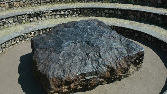 Geger Meteor Jatuh di Cirebon, Cek 10 Meteorit Paling Hebohkan Dunia