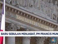 Video: Baru Sebulan Menjabat, PM Prancis Mundur