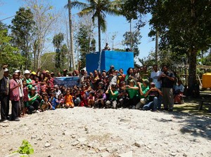 Alfamart Bangun Pompa Air di Desa Nifukani, 1.000 Warga Rasakan Manfaatnya