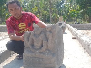 Penampakan Relief Siwa dan Puluhan Batu Candi di Jagalan Klaten