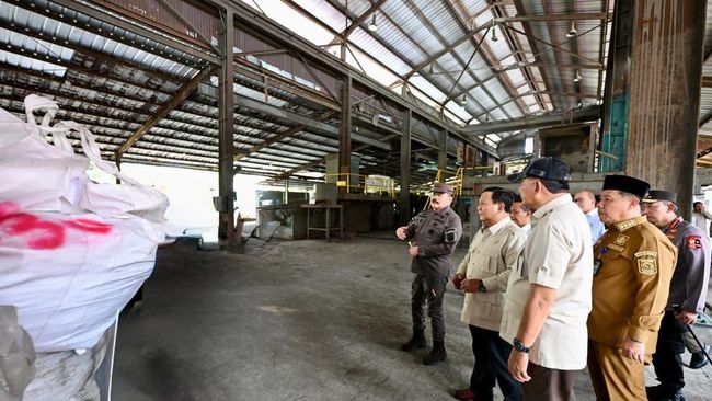 Prabowo Minta TNI-Polri dan Kejagung Lanjutkan Basmi Tambang Ilegal