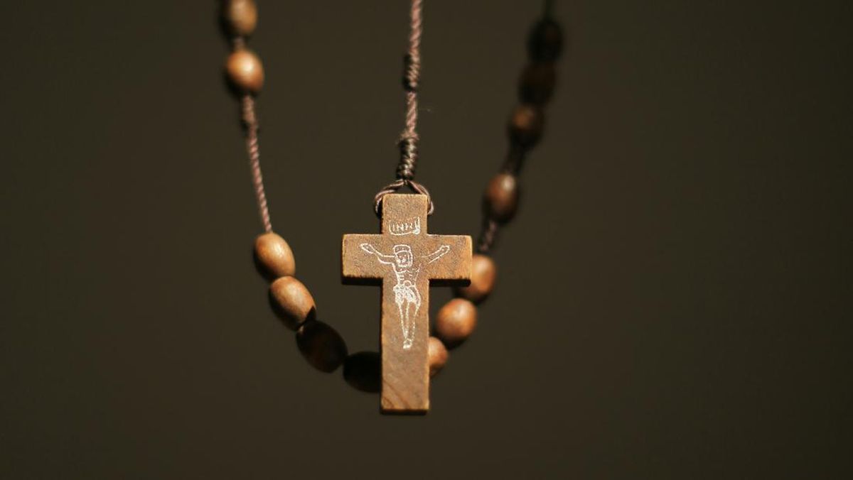 Susunan Doa Rosario Sabtu 5 September 2026, Menyelami Lima Peristiwa Gembira