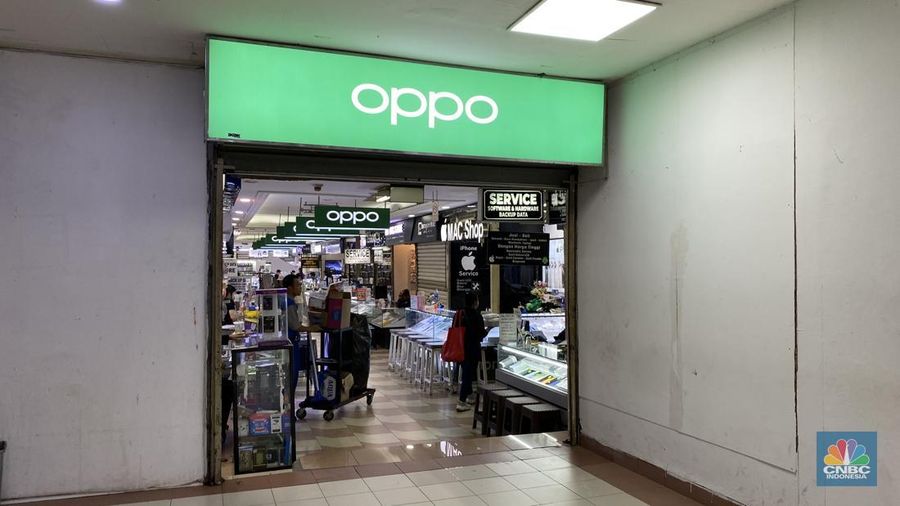 Jasa Service HP. (CNBC Indonesia/Novina)