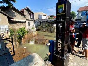 Jabar Hari Ini: Geger Mayat Wanita Berdaster di Sungai Cicabe