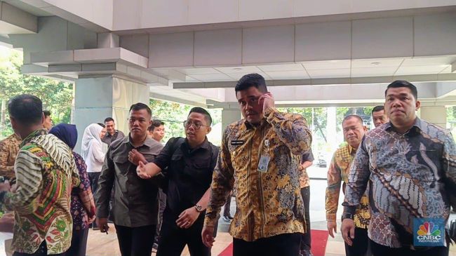 Gubernur Ramai-ramai Temui Purbaya, Bobby Ungkap Hasil Pertemuannya!