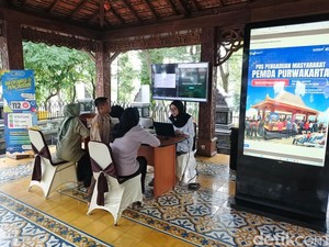 Bupati Purwakarta Buka Posko Pengaduan di Bale Katresna