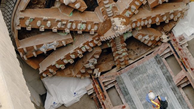 Potret Bor Raksasa Bikin 2 Terowongan Terdalam di Perut Bumi Jakarta