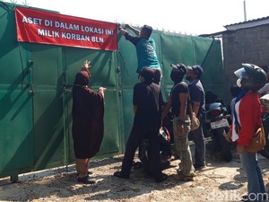 Nasabah Koperasi BLN Segel Penggilingan Batu di Ampel Boyolali