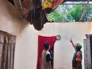 332 Rumah Rusak Diterjang Angin Puting Beliung di Gowa, 265 KK Terdampak