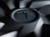 Tesla Ditinggal Para Petinggi, Perusahaan Makin Hancur Lebur