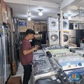 Pusat Elektronik Kramat Jati Sepi, Efeknya Diam-Diam Muncul PHK