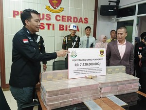 Kejati Terima Uang Rp 7,4 M dari Satu Tersangka Korupsi Jalan Tol Lampung