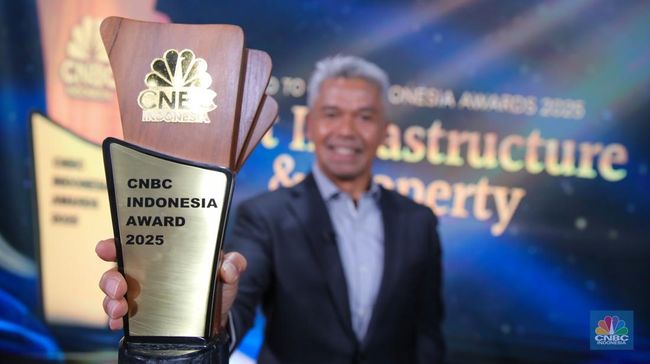 Top! IIF Raih Most Trusted Partner In Infrastructure Finance Award