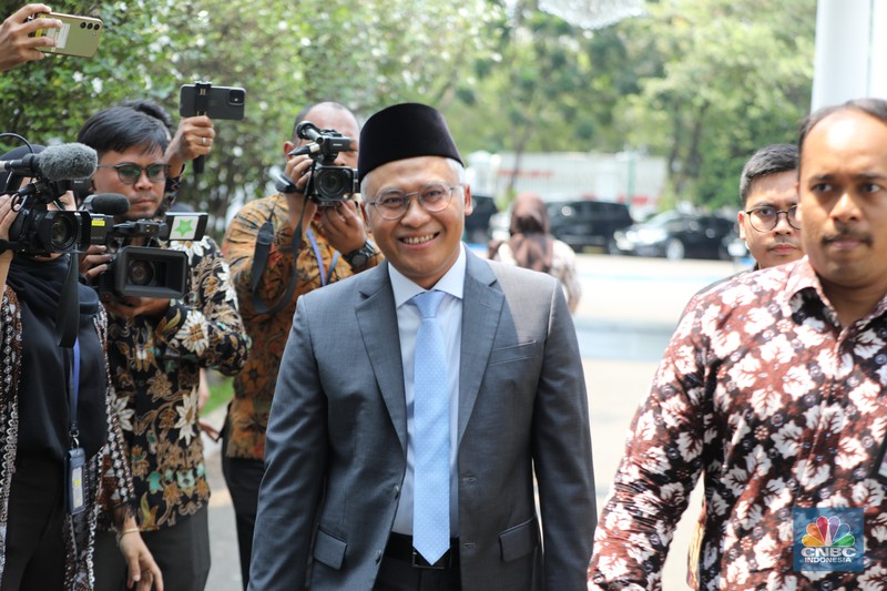 Ribka Haluk tiba di Istana Negara, Jakarta, Rabu (8/10/2025). (CNBC Indonesia/Tri Susilo)