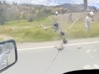 Geger Mobil Wali Kota Ditembak Peluncur Roket, Polisi Buru Pelaku