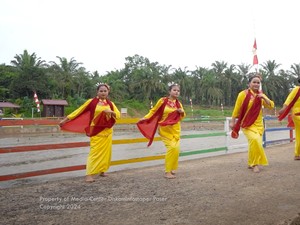 Tari Ronggeng Paser dari Kaltim: Sejarah, Gerakan, Musik dan Busana