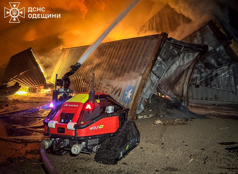 Dampak serangan pesawat nirawak Rusia di wilayah Odessa, Ukraina, Kamis (9/10/2025). (Handout via REUTERS) Dampak serangan pesawat nirawak Rusia di wilayah Odessa, Ukraina, Kamis (9/10/2025). (Handout via REUTERS)