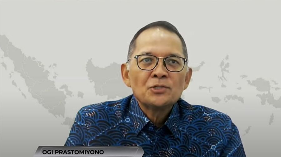 Kepala Eksekutif Pengawas Perasuransian, Penjaminan, dan Dana Pensiun OJK, Ogi Prastomiyono saat Konferensi Pers Asesmen Sektor Jasa Keuangan dan Kebijakan OJK Hasil RDKB September 2025. (YouTube/OJK)