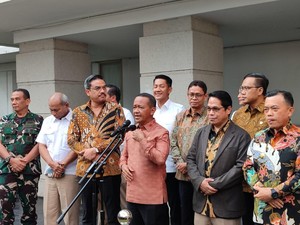 Sumur Minyak Rakyat Resmi Legal, Bahlil: Terobosan Baru Pasca Reformasi