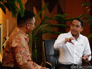 Cerita Menhut Dapat Lampu Hijau Prabowo Saat Cabut 18 Izin Pemanfaatan Hutan