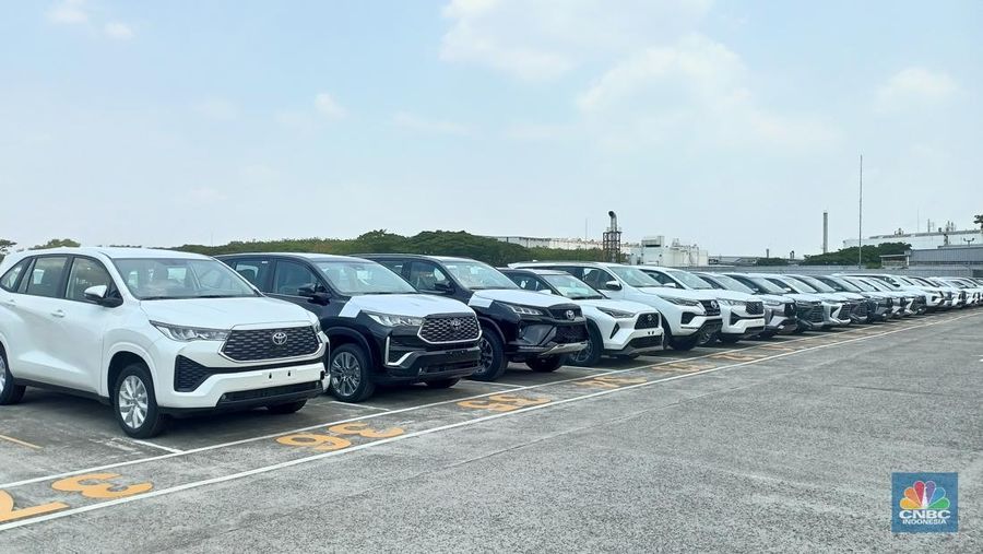 Mobil-mobil milik T Brand yakni di bawah PT Toyota Motor Manufacturing Indonesia (TMMIN) dan Astra Daihatsu Motor (ADM) sudah mengekspor sebanyak 3 juta unit ker berbagai negara. (CNBC Indonesia/Ferry Sandi)