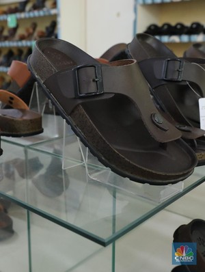 5 Negara Ini Jadi Raja Sendal Jepit Dunia, Indonesia Termasuk