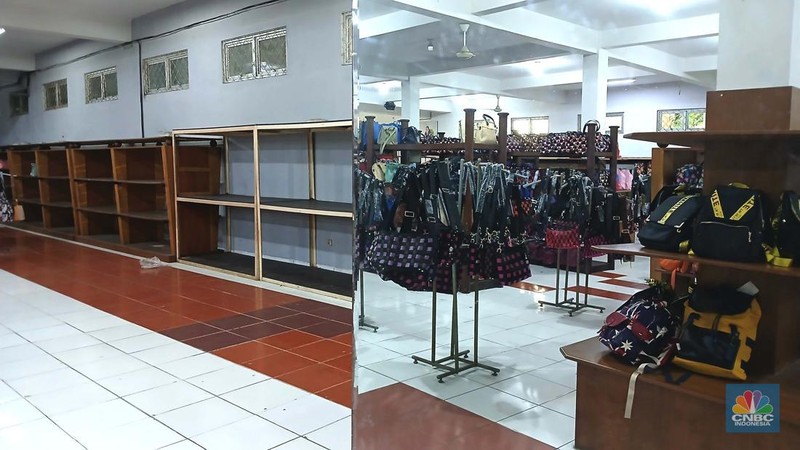 - Suasana sepi toko Tas Tajur di Katulampa, Parung Banteng, Bogor, Jawa Barat, Kamis (9/10/2025). Barang-barang terpajang rapi tanpa pengunjung di toko (Sumber Karya Indah) SKI. (CNBC Indonesia/Tri Susilo)