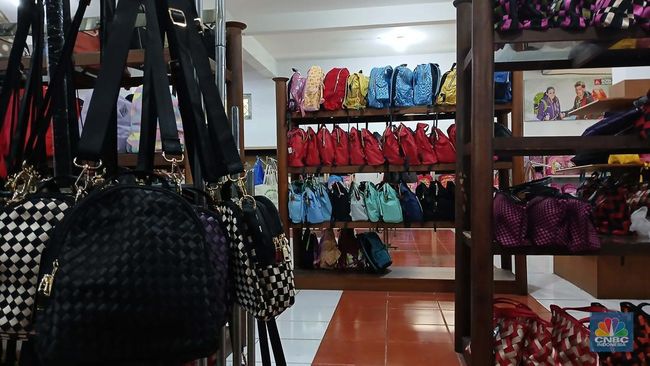Tas Tajur Bogor Sepi Parah, Menteri UMKM: Dulu 40 Toko, Kini Sisa 3