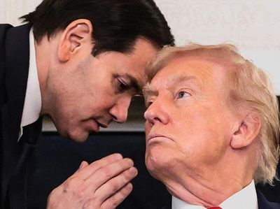 Trump Kasih Sinyal Mau Jadi Presiden AS 3 Periode Tapi...