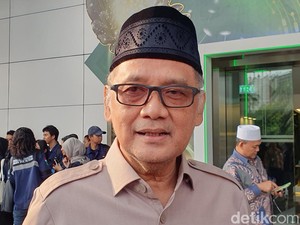Kemenhaj Wacanakan War Tiket Jadi Mekanisme Naik Haji Tanpa Antre