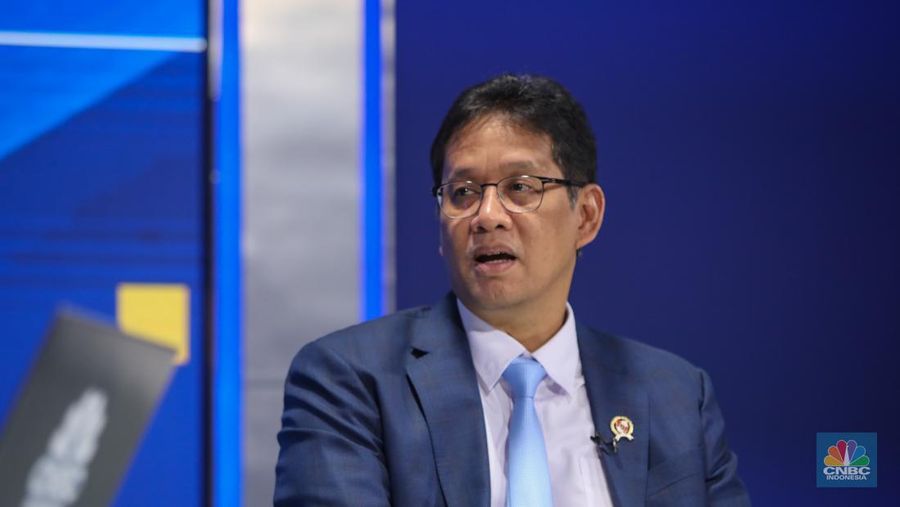 Menteri Keuangan Republik Indonesia, Purbaya Yudhi Sadewa menyampaikan pemaparan dalam program Squawk Box CNBC Indonesia di Jakarta, Jumat (10/10/2025). (CNBC Indonesia/Faisal Rahman)