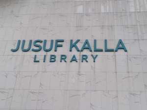 Cara Menuju Perpustakaan Jusuf Kalla UIII dengan KRL dan TransJakarta